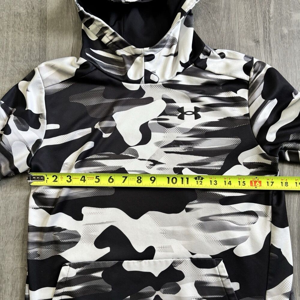 Under Armour Camo Hoodie Pullover Sweatshirt Boys Size XL Youth Gray White Black - Picture 5 of 6